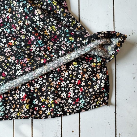 LOFT Floral Sleeveless Blouse Size Lg Black Multicolor Floral Lightweight Top - Picture 4 of 7